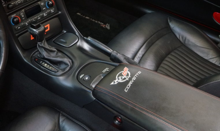 2002 Chevrolet Corvette Convertible Interior, Johnston Motorsports